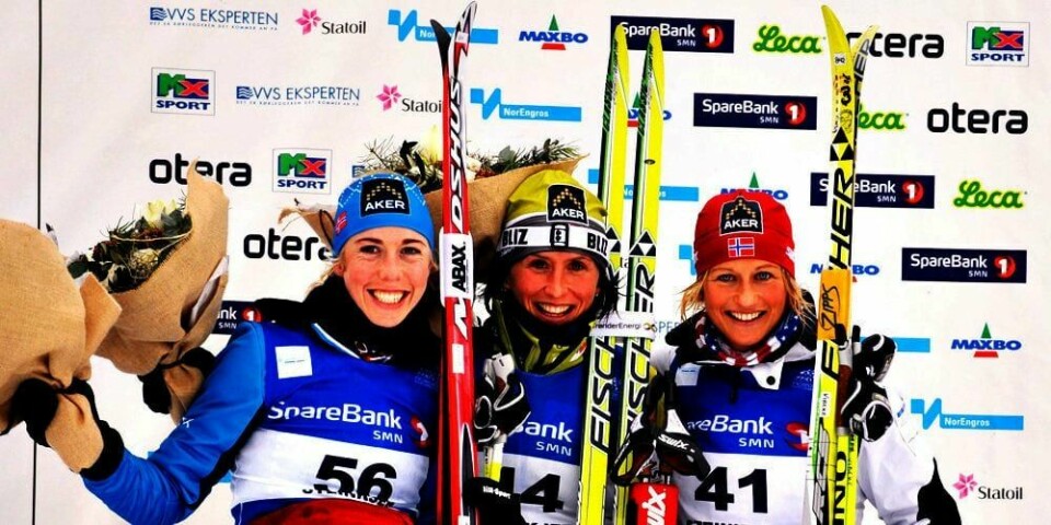 VANT GULL: Marit Bjørgen (midten på bildet) vant gull i norges-mesterskapet (NM) på ski torsdag.