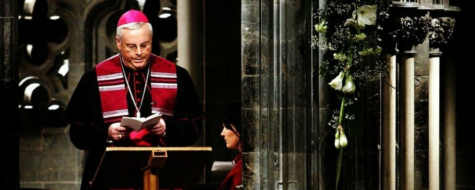 AKTIV: Georg Müller var tidligere biskop i Den katolske kirke i Trondheim. Han måtte slutte i jobben. Årsaken var at han hadde misbrukt en ung gutt.