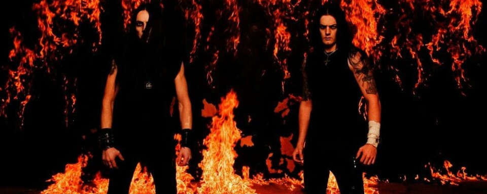 VULKAN-MUSIKK: Mange musikere har laget sanger som handler om lava eller aske. Den norske tungmetall-gruppa Satyricon (bildet) synger «Svart lava, renner ned fjellsiden, svart lava, du ikke kan bekjempe».