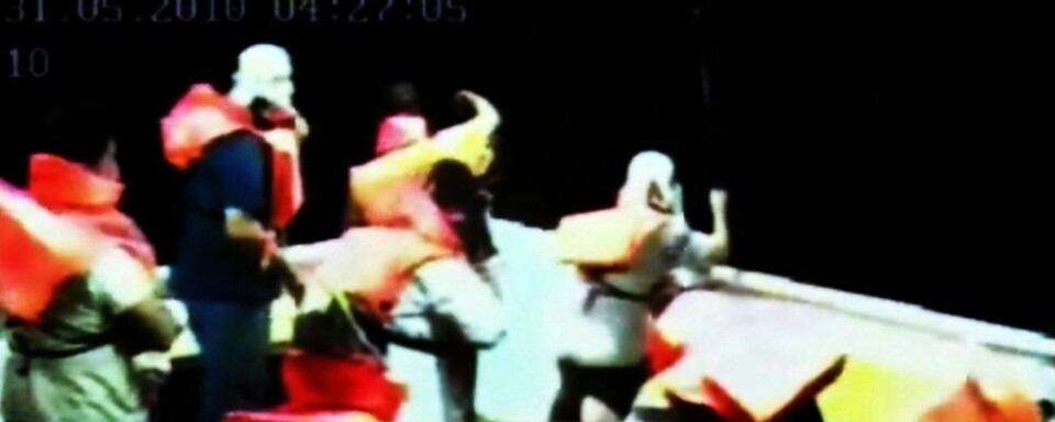 SKUTT: Bildet er fra den israelske marinens angrep på Mavi Marmara. Ni aktivister ble skutt i hodet.