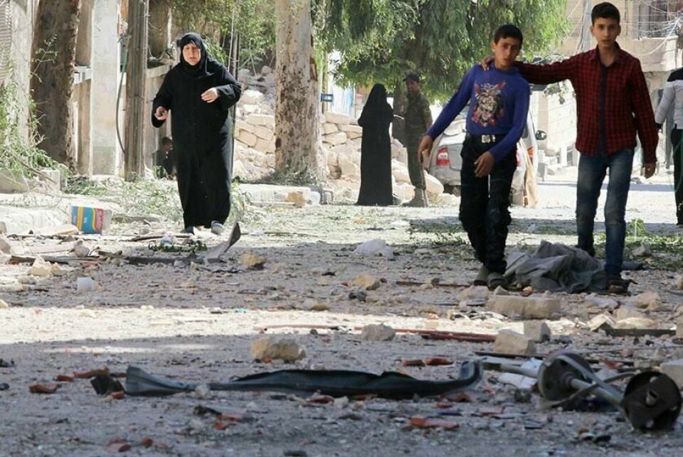 LIDER: Den østlige delen av byen Aleppo bombes hver dag fra lufta. Torsdag blir det endelig ny våpenhvile.