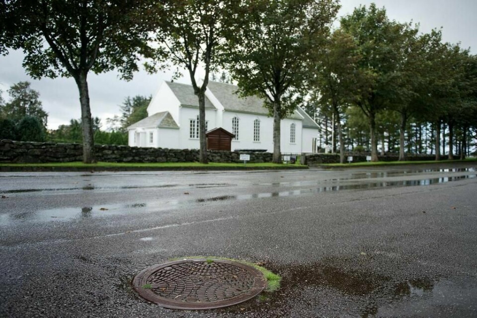 DREPT: I denne kummen ved Bore kirke på Jæren ble Jørgensen funnet død.