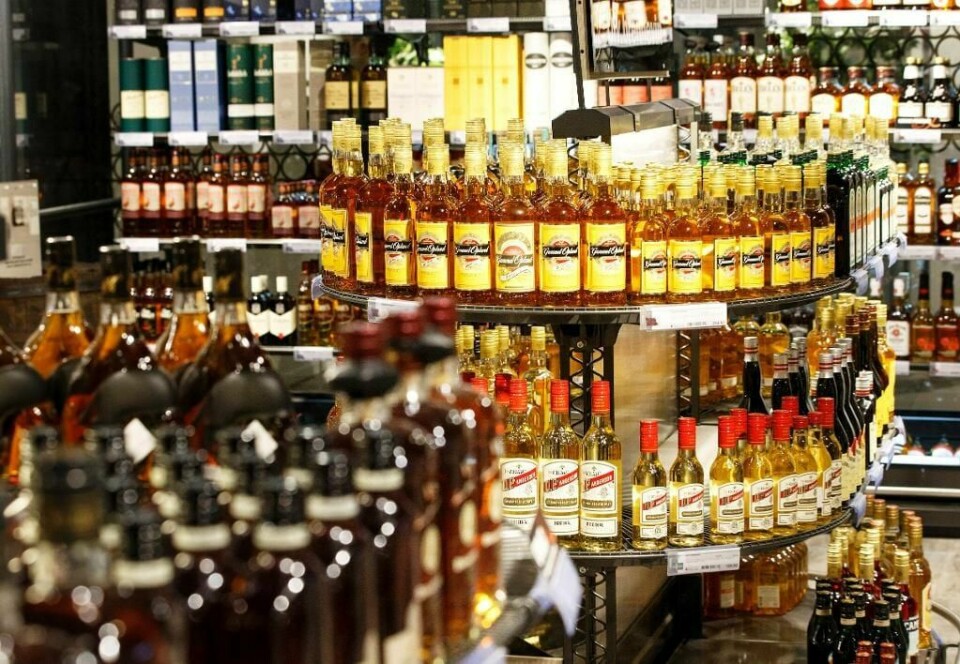 ALKOHOL: Folk skal få kjøpe billigere alkohol, mener Frp.