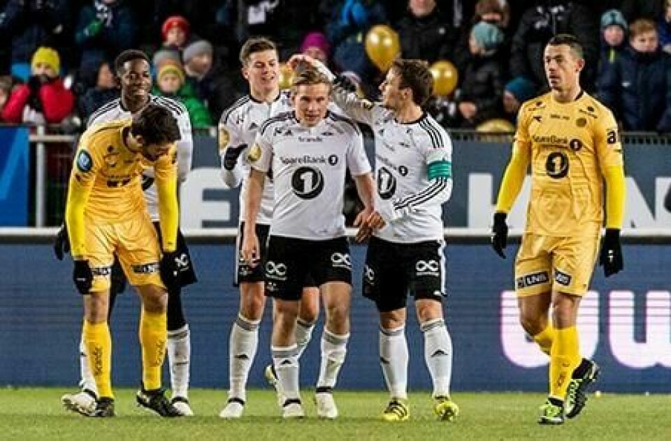 GULL: Rosenborg feiret seieren. Bodø/Glimt rykket ned til 1. divisjon.
