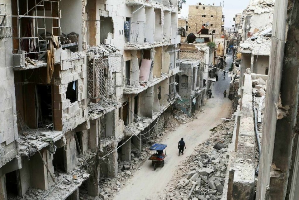 BOMBER: 500 vanlige folk er drept i byen Aleppo den siste måneden. Det sier gruppa SOHR.
