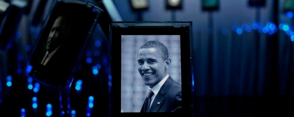 BRÅK: Det henger allerede et bilde av Barack Obama på Nobels fredssenter. Det er i Oslo. Men mange er uenige i at Obama fikk prisen. En ekspert mener at Obama ikke fortjener den.