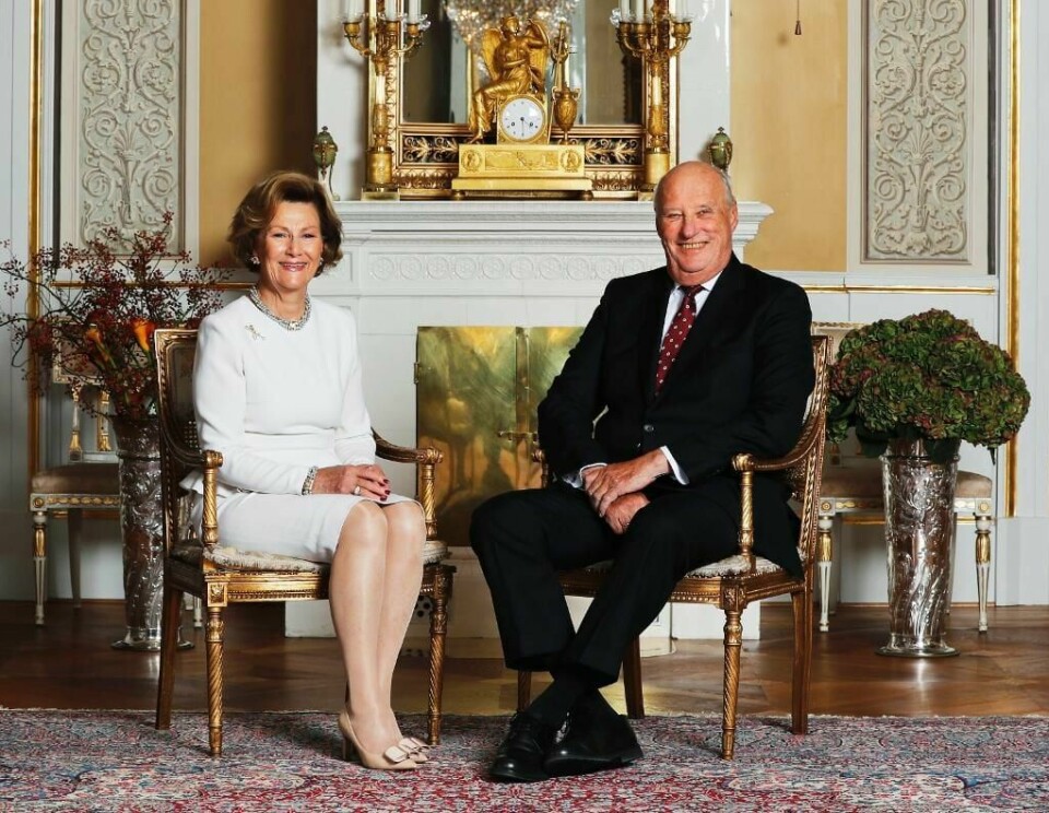 BURSDAG: Kong Harald blir 80 år tirsdag. Også dronning Sonja fyller 80 i år. Ingen av dem føler seg gamle.