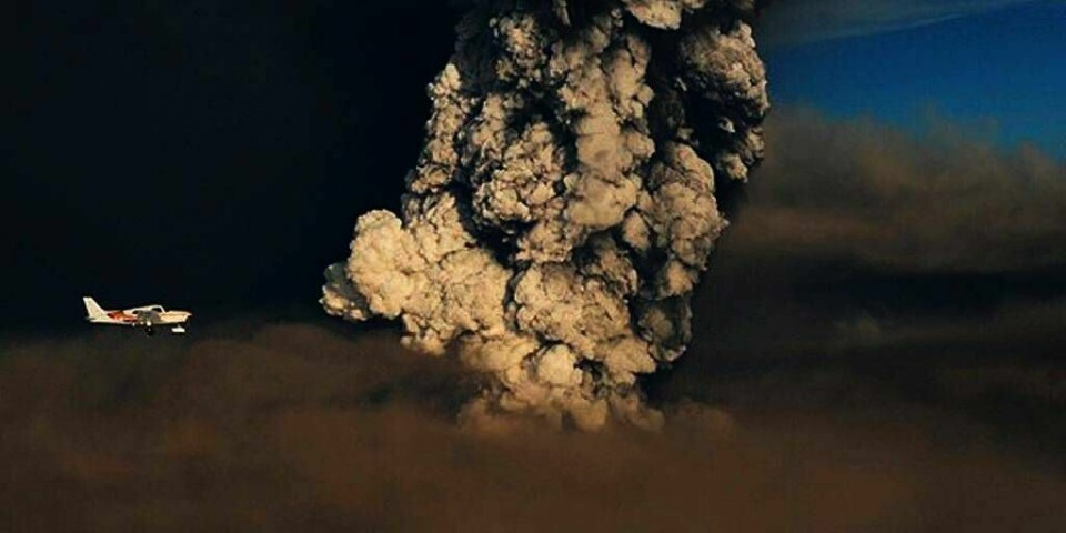 STANSES: Fly får ikke ta av i Stavanger og Haugesund tirsdag morgen. Årsaken er askeskyen fra en vulkan på Island.