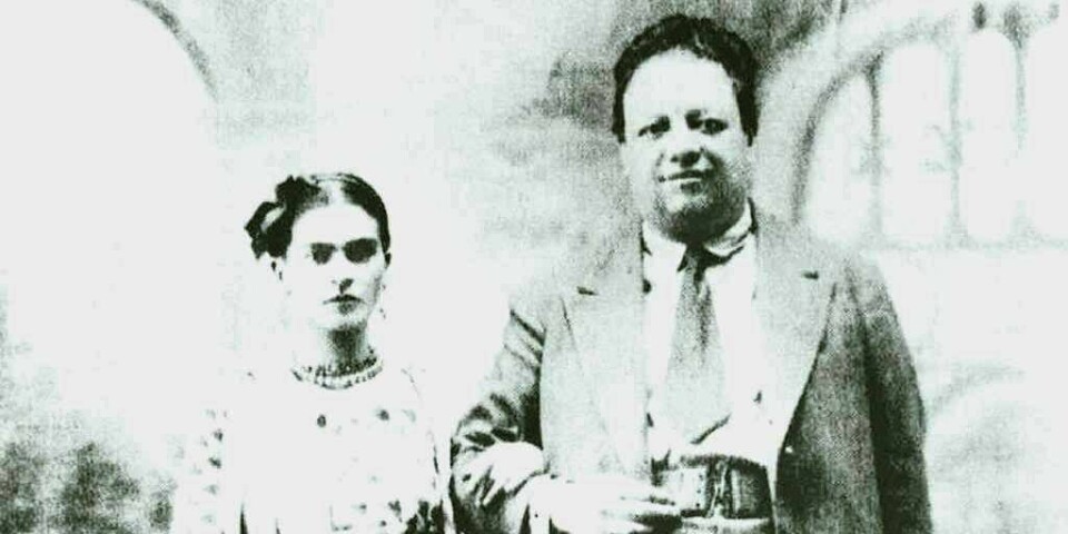 UTSTILLING: I sommer kan du se en foto-utstilling med bilder av Frida Kahlo og Diego Rivera. De var malere i Mexico.