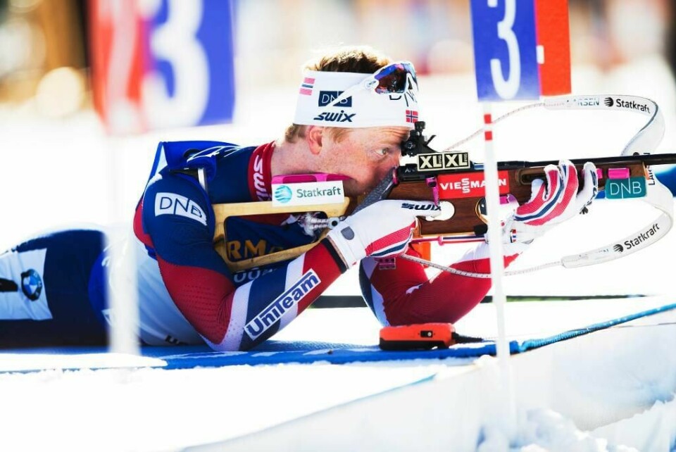 SØLV: Johannes Thingnes Bø reddet Norge. Han vant tre sølv i VM. Ole Einar Bjørndalen vant en bronse.