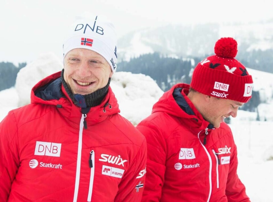 GULL? Johannes Thingnes Bø og resten av de norske skiskytterne er favoritter til å vinne gull. Men Bø tror stafetten blir veldig jevn.