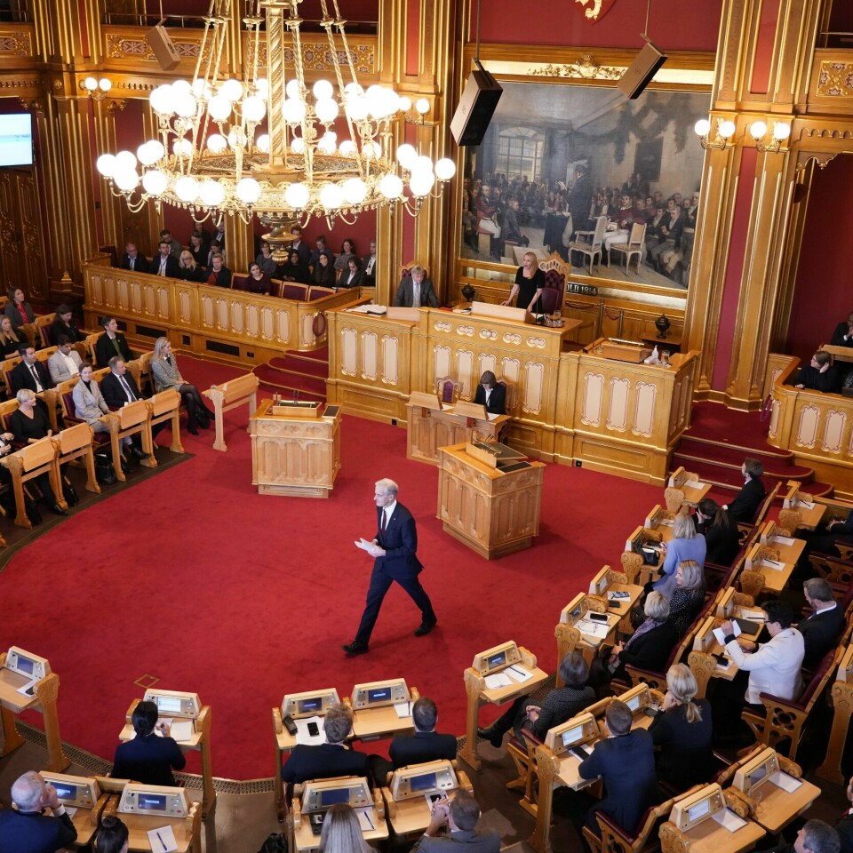 LEDER: Jonas Gahr Støre er blitt statsminister for første gang. Nå er folket spent på hva som skjer fremover. Statsminister Jonas Gahr Støre (Ap) var mandag i Stortinget for å legge fram regjeringens tiltredelseserklæring. Foto: Ole Berg-Rusten / NTB