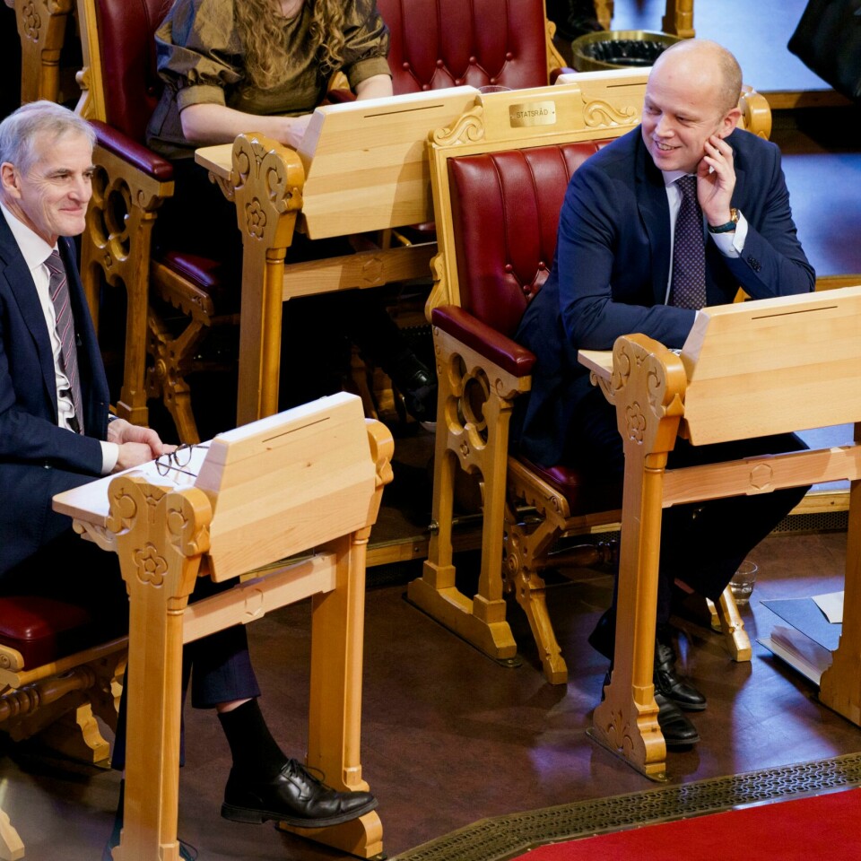FORSLAG: Statsminister Jonas Gahr Støre og finansminister Trygve Slagsvold Vedum fortalte mandag og regjeringens forslag til endringer i statsbudsjettet.Foto: Stian Lysberg Solum / NTB Statsminister Jonas Gahr Støre og finansminister Trygve Slagsvold Vedum får kritikk for klimaprofilen til budsjettet de la fram mandag.Foto: Stian Lysberg Solum / NTB