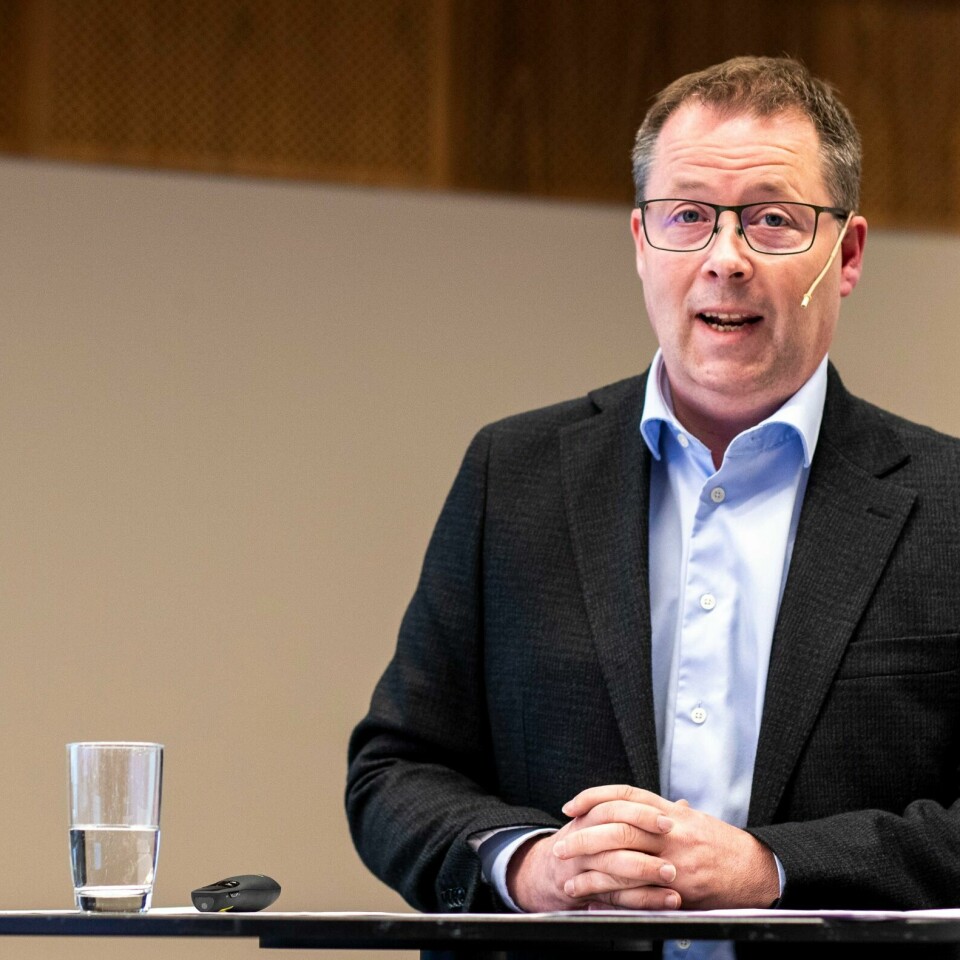PENGER: Kommunalminister Bjørn Arild Gram kunne onsdag si hva regjeringen vil gjøre for å hjelpe folk som sliter når strømmen koster mye. Han sier mange vil kunne få penger til å betale til å betale strømregningen. Bildet er av kommunalminister Bjørn Arild Gram. Arkivfoto: Terje Pedersen / NTB