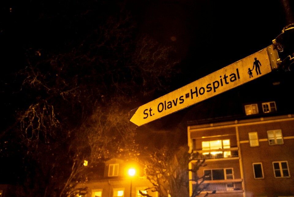 INNLAGT: 20 personer er innlagt med koronavirus på St. Olavs Hospital i Trondheim. Foto: Annika Byrde / NTB