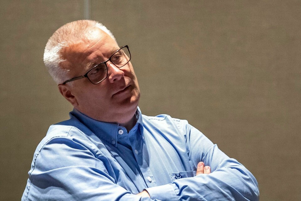 VAKSINE: Bård Hoksrud fra Fremskrittspartiet er en av dem som mener apotekene bør få kunne sette vaksine. Frps Bård Hoksrud er kraftig provosert av forslaget om å kortslutte og legge ned forsøket med statlig finansiert eldreomsorg – ett år før tida. Foto: Beate Oma Dahle / NTB