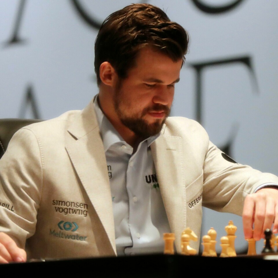 VERDENSMESTER: Tidligere denne måneden ble Carlsen verdensmester i klassisk sjakk – igjen. Magnus Carlsen er klar til å forsvare VM-titlene sine i hurtig- og lynsjakk. Foto: Photo/Kamran Jebreili / AP / NTB