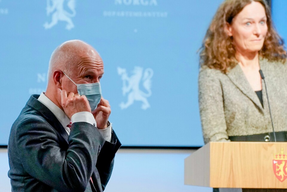HELSEDIREKTØR: Bjørn Guldvog følger nøye med på situasjonen i Europa. Helsedirektør Bjørn Guldvog og Helsedirektoratet har sendt brev til kommunane der dei blir bedne om å førebuseg på ei smittebølgje. Foto: Heiko Junge / NTB / NPK