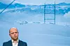 Finansminister Trygve Slagsvold Vedum (Sp) sier det ikke er viktig for ham når den nye nettleieordningen innføres. Foto: Terje Pedersen / NTB