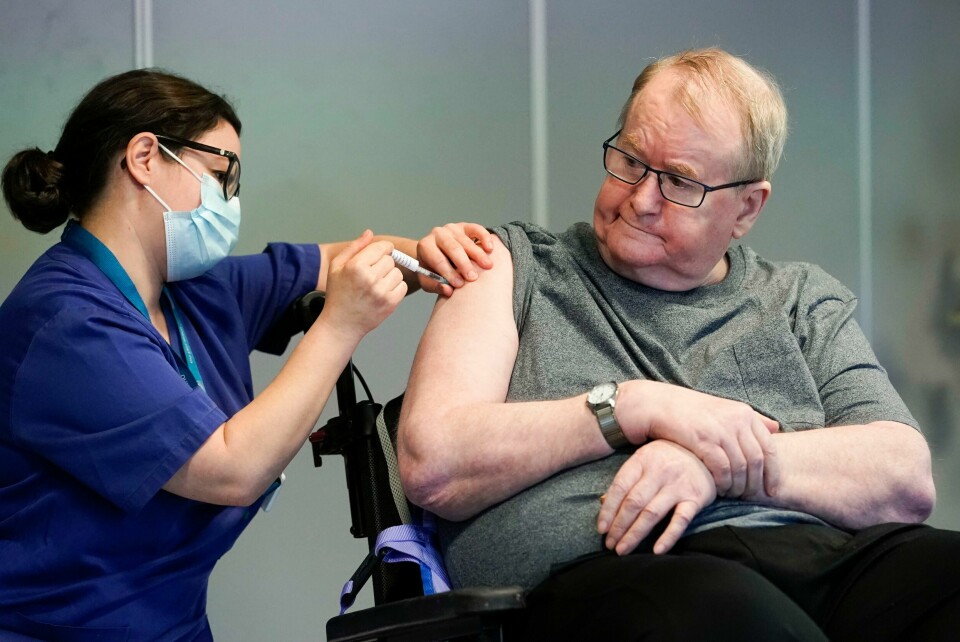 FØRSTE: Svein Andersen håpet viruset skulle forsvinne raskt da han fikk første vaksinedose noensinne i Norge.