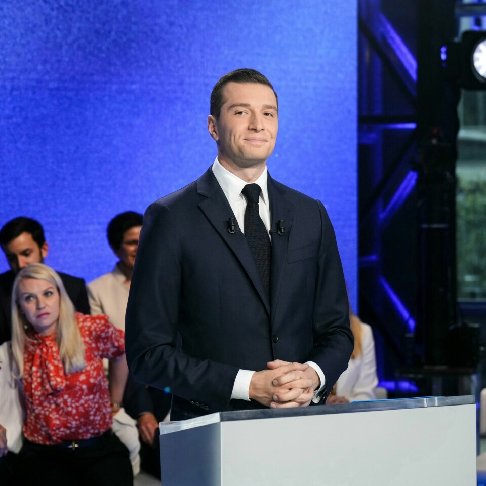 FRANKRIKE: Jordan Bardella kan bli Frankrikes neste statsminister. Han tilhører partiet Nasjonal samling. Bildet viser leder i Nasjonal Samling Jordan Bardella. Foto: Dimitar Dilkoff / Pool via AP / NTB