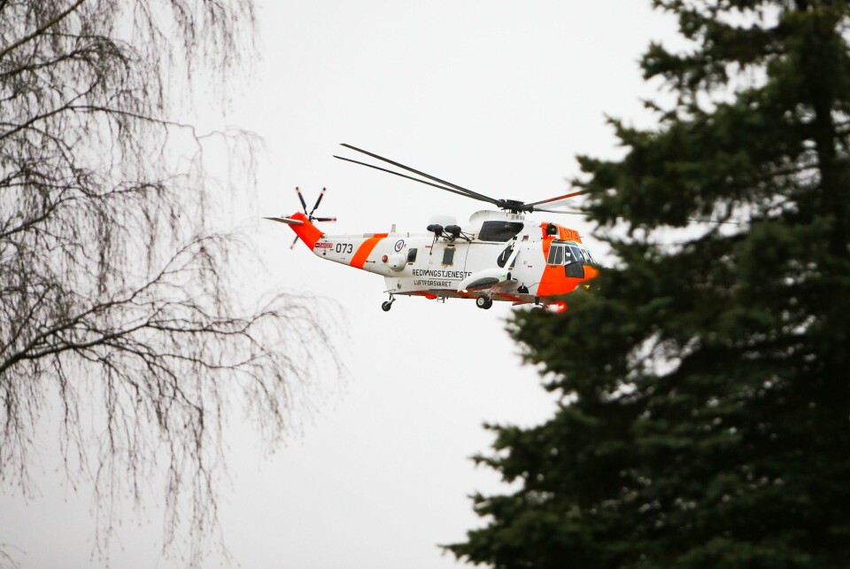 KOLLISJON: To busser kolliderte i Fredrikstad onsdag. Et Sea King-helikopter var på plass. Bildet viser et Sea King-helikopter.