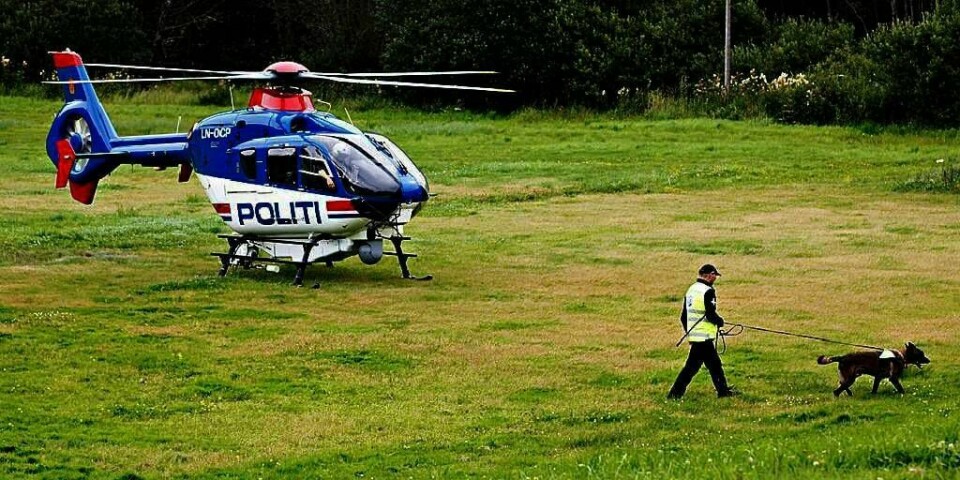 LETTE: Politiet lette med hunder og helikopter etter Sigrid Giskegjerde Schjetne mandag. Også 400 frivillige deltok i søket. Politiet har funnet noe på Skullerud i Oslo. Men det er usikkert om det har noe med forsvinningen å gjøre.
