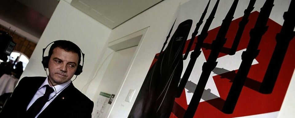 FORBUD: Walter Wobmann er leder for «Ja til forbud mot minareter». Søndag stemte sveitserne for å forby bygging av flere minareter i landet.