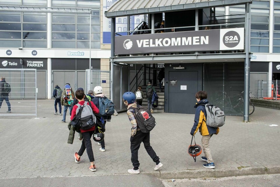 ÅPNER: Danmark var det første landet i Norden som åpnet skolene igjen 15. april. Nå åpner landet mer og mer. LViktige funksjoner og samfunnet har vært stengt som følge av korona-viruset.