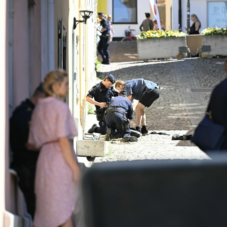 DRAP: En 64 år gammel kvinne ble drept på Gotland 6. juli. Gjerningsmannen hadde planer om å drepe flere, mener politiet. Den 33 år gamle antatte gjerningsmannen, som onsdag knivstakk og drepte en kvinne i 60-årene under Almedalsveckan i Visby i Sverige, ble raskt pågrepet av politiet. Foto: Henrik Montgomery / TT NYHETSBYRÅN / NTB