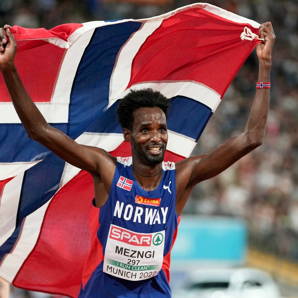 MEDALJE: Norge fikk flere medaljer under årets Europa-mesterskap i Munchen i Tyskland. Zerei Kbrom Mezngi var en av dem. Han vant sølv på 10.000 meter. Zerei Kbrom Mezngi imponerte alle med EM-sølv. Foto: Martin Meissner / AP / NTB