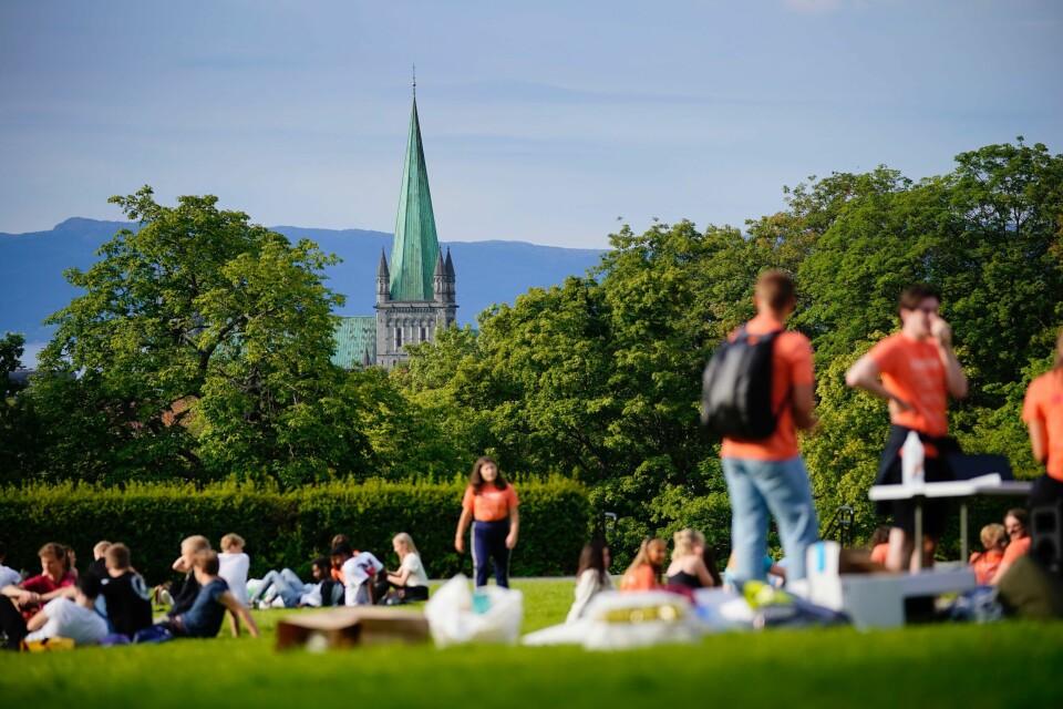 VENNER: Mange studenter har få eller ingen venner der de studerer.