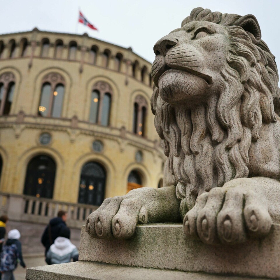 PENDLERBOLIG: Politiet er ferdig med etterforskning av pendlerboligsakene på Stortinget. Bildet er av Stortinget. Politiet er ferdig med etterforskning av pendlerboligsakene på Stortinget.