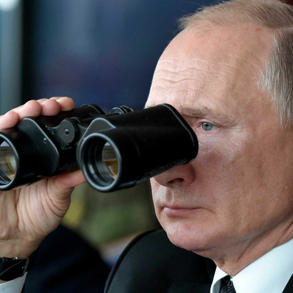 GRENSE: Vladimir Putin vil at fire fylker i Ukraina skal bli del av Russland. Planen er at det kan skje fredag. Russlands president Vladimir Putin skal innlemme okkuperte deler av Ukraina inn i Russland fredag. Foto: Aleksej Nikolskij / AP / NTB