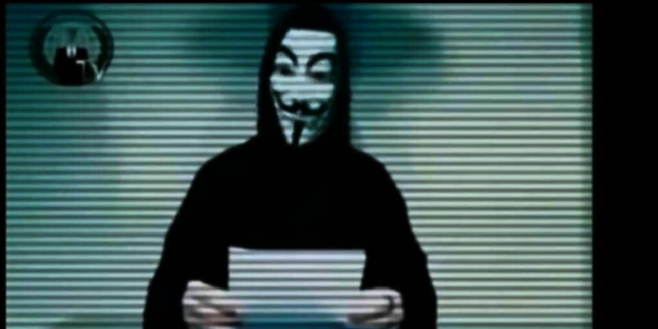 TRUER: Gruppa Anonymous truer med å angripe nettsider i Sverige. Angrepet skal skje fredag. Det sier gruppa i en video på nettsamfunnet YouTube. Anonymous sier at de kjemper for ytringsfrihet. De vil ikke si hvem de er, derfor bruker de masker på bilder.
