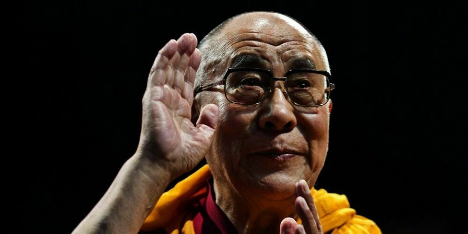 Regjeringen vet ikke ennå om utenriksministeren eller andre ministre skal møte Dalai Lama. Dalai Lama (bildet) kommer til Norge i mai.