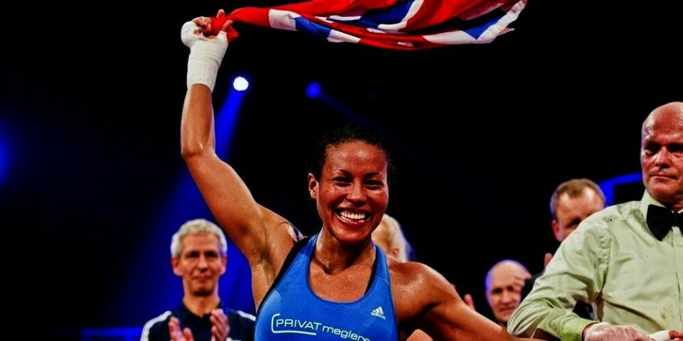 Cecilia Brækhus bokser mot tyske Jessica Balogun i kveld.