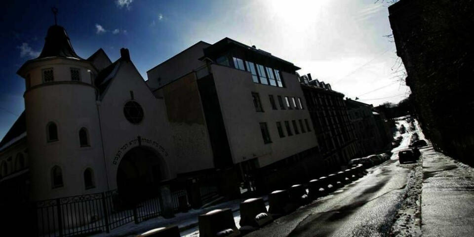 REDDE: Norske jøder er redde for terror etter angrepene i Paris. De vil ha bedre vakthold utenfor synagogen i Oslo.