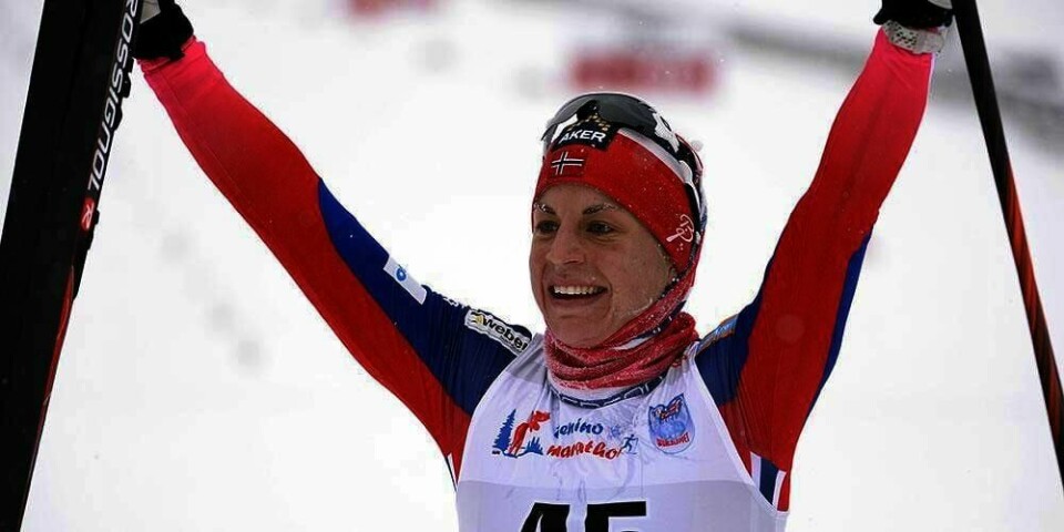 GLAD: Skiløper Astrid Uhrenholdt Jacobsen ble glad over seieren fredag. Det var hennes første seier i verdenscupen på sju år.