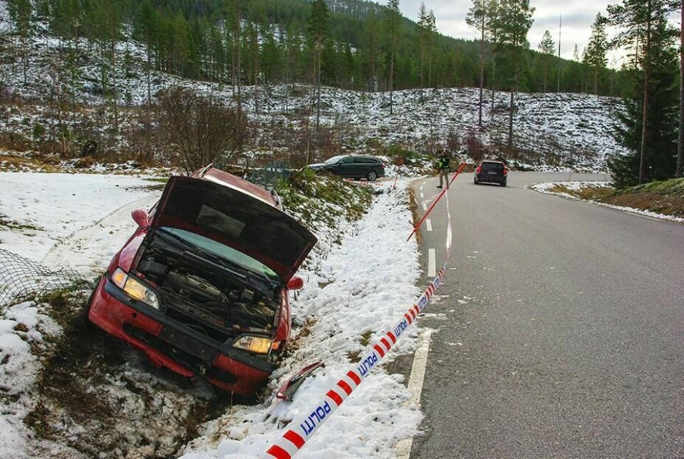 RAN: To menn er arrestert etter et ran i Rendalen i Hedmark. Ranerne flyktet i denne bilen.