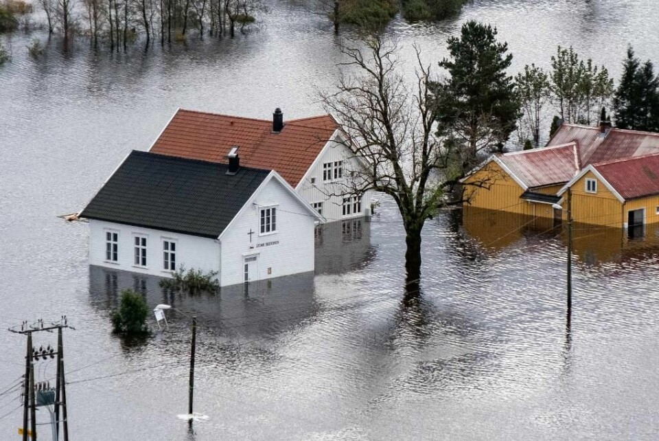 FLOM: I starten av oktober var det flom på Sørlandet. Nå kommer mer regn. Det kan bli lokale flommer. Bildet er fra Kristiansand.
