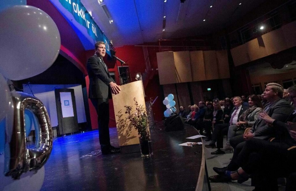 STATSMINISTER: Statsminister Bjarni Benediktsson måtte skrive ut nyvalg. Lørdag stemmer folk på Island for andre gang på ett år.