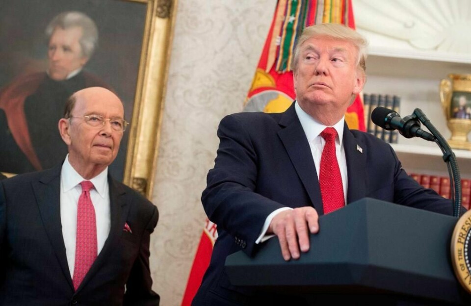 LEKKASJER: Kjente folk har penger i land med lave skatter. Én av disse skal være Donald Trumps handelsminister. Han står bak og heter Wilbur Ross.