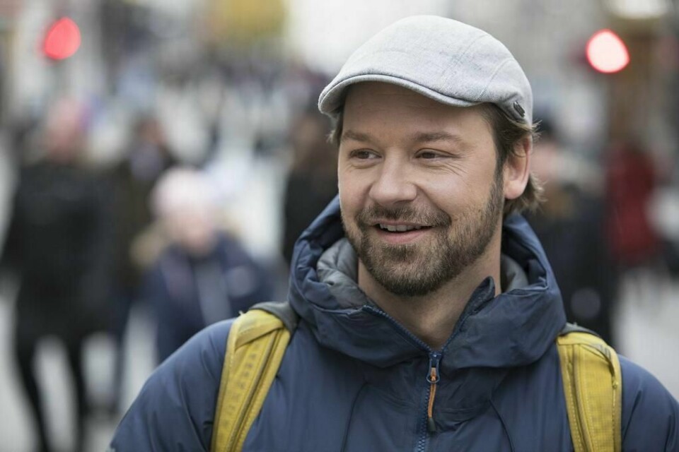 BOK: Petter Nyquist har skrevet bok om livet på gata. Eivind Hofstad Evjemo har også skrevet boka.