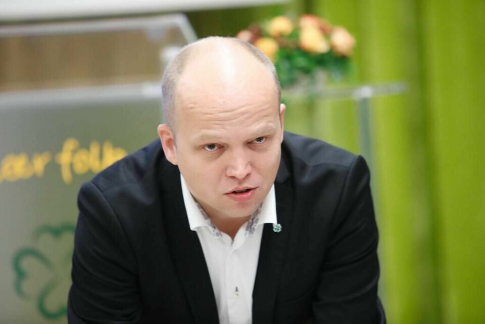 STØTTER: – Vi stemmer for alle de fire forslagene til Arbeiderpartiet, sier Sp-leder Trygve Slagsvold Vedum.