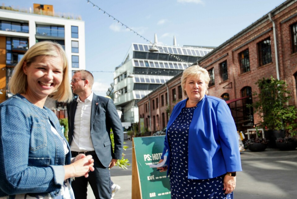 ARNEIDSPLASSER: Partiene i regjeringen vil at flere skal få jobb. De kommer med en ny plan for dette. På bildet er Høyre-leder Erna Solberg, Venstre-leder Guri Melby og KrF-leder Kjell Ingolf Ropstad. Foto: Javad M. Parsa / NTB Bildet viser Høyre-leder Erna Solberg, Venstre-leder Guri Melby og KrF-leder Kjell Ingolf Ropstad. De kom onsdag med ti grep for å få flere jobber og flere i jobb. Foto: Javad M. Parsa / NTB