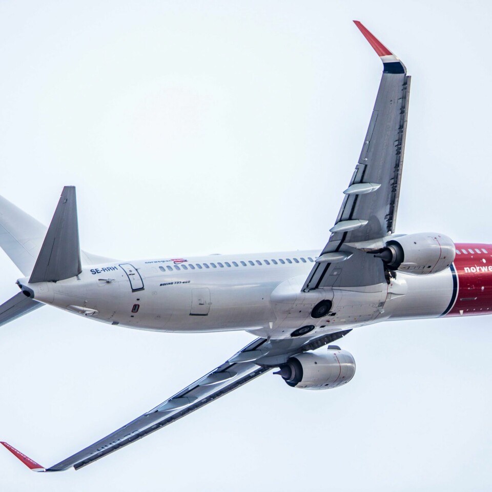 FLY: Pandemien kan føre til at flytilbudet i Norge blir dårligere framover. Foto: Ole Berg-Rusten / NTB Bildet viser et fly fra selskapet Norwegian i lufta.