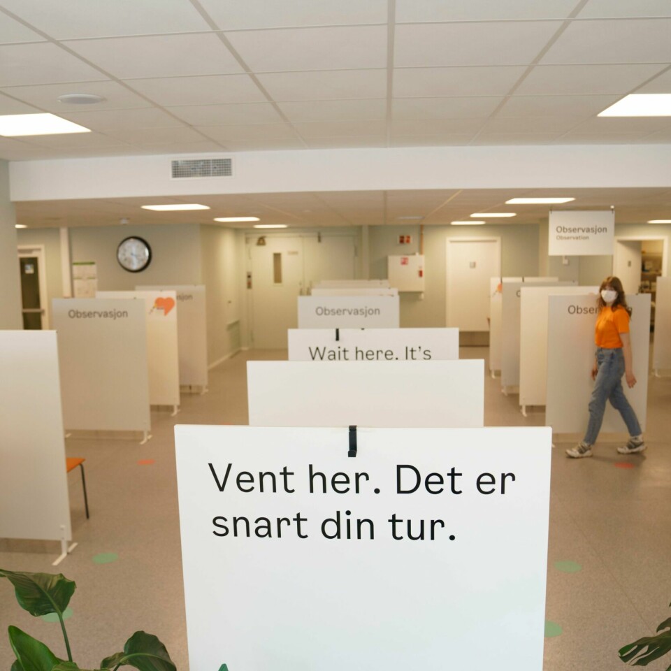 VAKSINE: Selv om mange er vaksinerte er smitten høy i Norge. Snart får også 16- og 17-åringer mulighet for å ta koronavaksine. Foto: Torstein Bøe / NTB