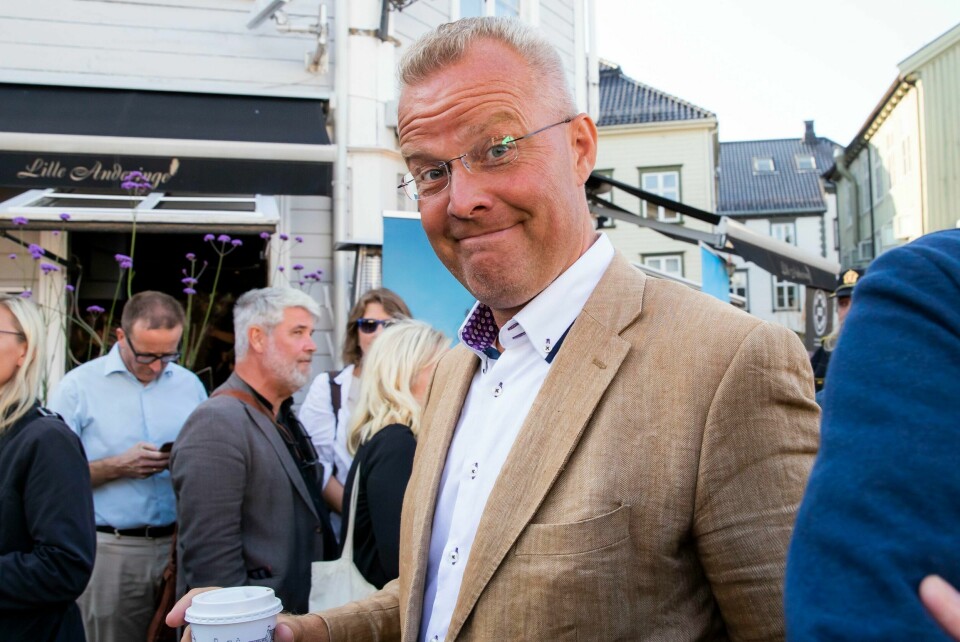 LEDER: Partileder Hans Jørgen Lysglimt Johansen delte ut 500-lapper til elever ved en skole i Bærum. Hans Jørgen Lysglimt Johansen fra Alliansen under Arendalsuka i 2019. Foto: Håkon Mosvold Larsen / NTB
