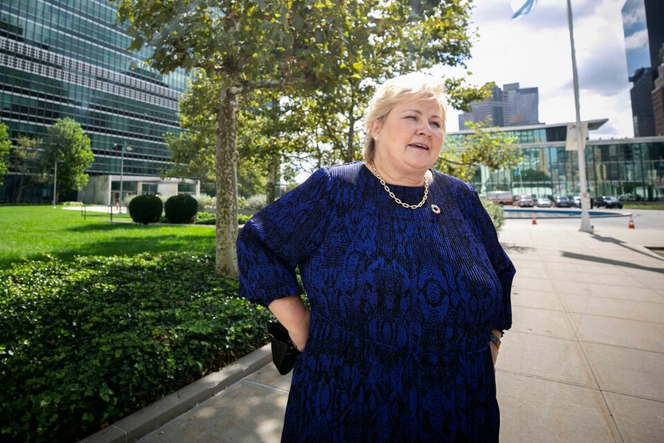 KLIMA: Mandag møtte 25 av verdens ledere hverandre for å snakke om klima. Statsminister Erna Solberg utenfor FN-bygget i New York. Foto: Pontus Höök / NTB